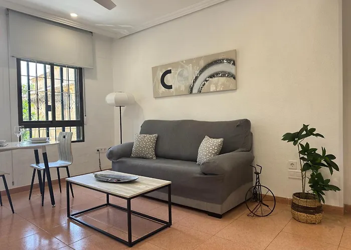 Jardines De La Magdalena Appartement *